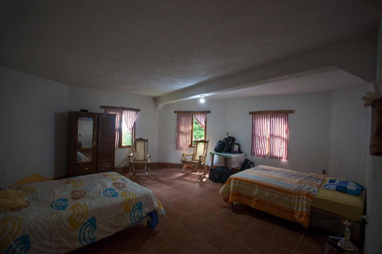 Hostal Checruz, Todos Santos Cuchumatan Huehuetenango Exterior foto